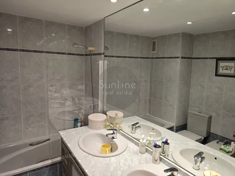 Wohnung 116 m² in Valencia