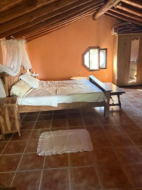 Квартира 225 м² в Jubrique