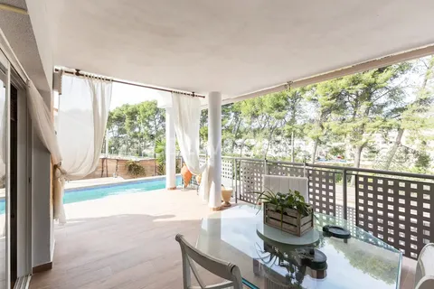 Casa de 230 m² en Chiva