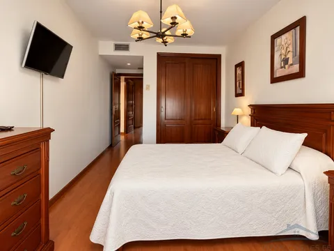 Pis de 100 m² a Almeria