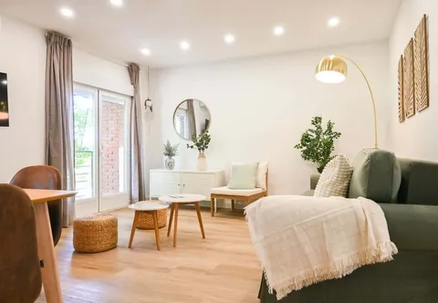 Wohnung 77 m² in Madrid