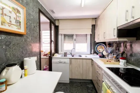 Wohnung 100 m² in Pozuelo de Alarcón