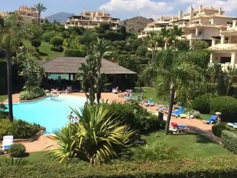 Pis de 185 m² a Benahavís