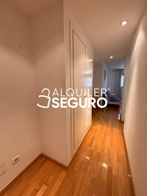 Wohnung 50 m² in Madrid (2/19)