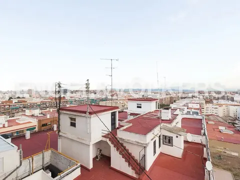 Wohnung 96 m² in Valencia