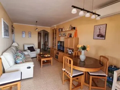 Pis de 85 m² a la Pobla de Farnals