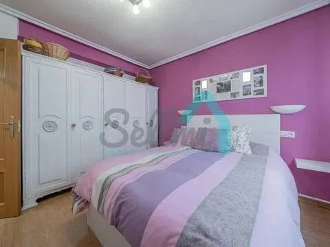 Pis de 60 m² a Oviedo