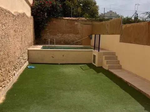 Flat 200 m² in Rocafort