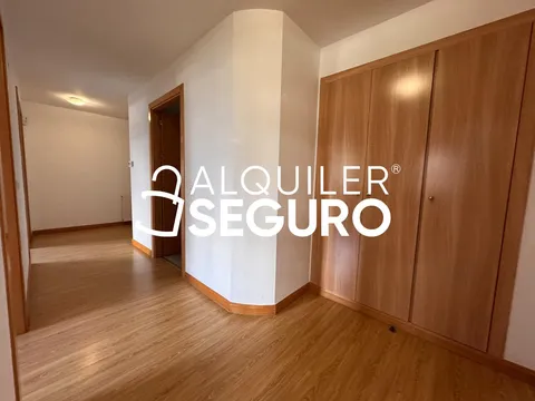 Wohnung 76 m² in Madrid