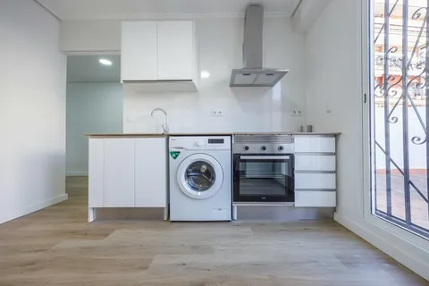 Chambre à louer, Valence