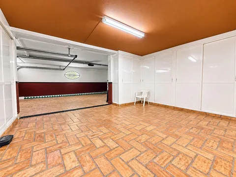 Casa de 1076 m² a Còrdova