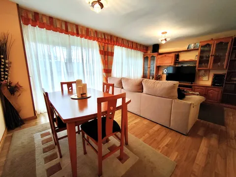 Casa de 217 m² a Piélagos (3/34)