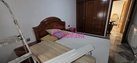 Pis de 70 m² a Còrdova