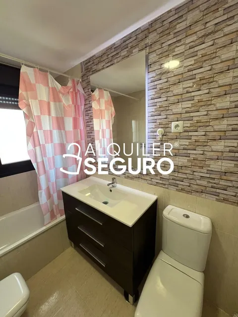 Casa de 230 m² a Valdeolmos-Alalpardo