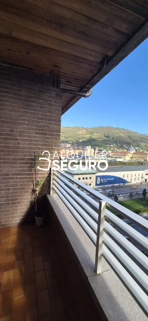 Piso de 108 m² en Oviedo (2/19)