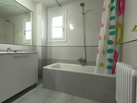 Casa de 297 m² a Albolote