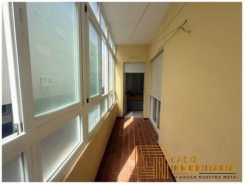Pis de 110 m² a Cádiz
