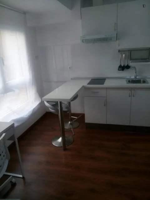 Chambre à louer, Valence