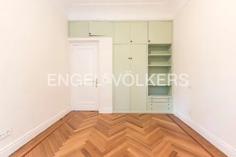 Appartement 208 m² à Madrid