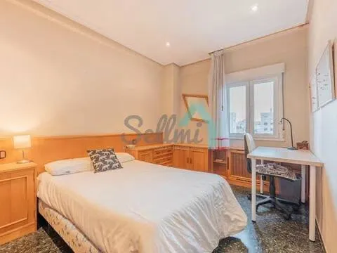 Appartamento 93 m² a Oviedo