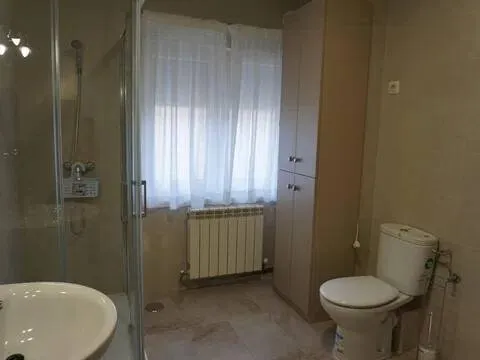 Habitació de lloguer, Àvila