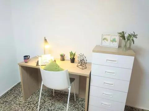 Habitació de lloguer, Montcada