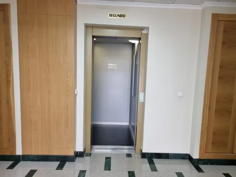 Piso de 90 m² en Baza