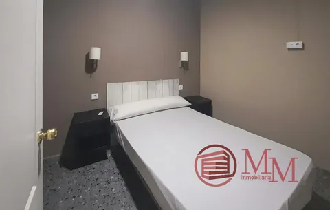 Casa de 400 m² a Còrdova
