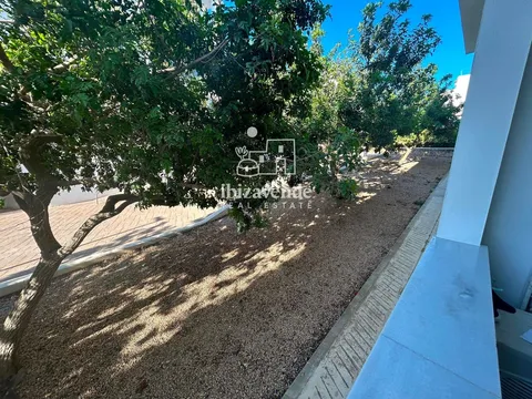 Квартира 80 м² у Sant Antoni de Portmany (2/17)