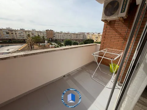 Apartamento 98 m² em Dos Hermanas