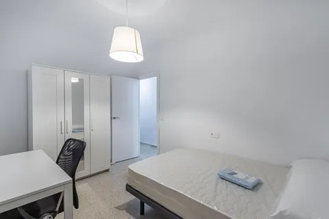 Piso de 101 m² en Granada