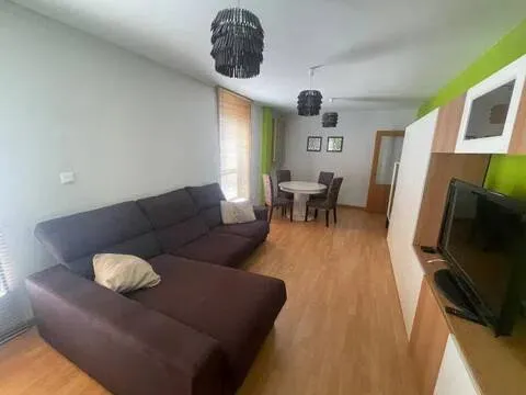 Wohnung 83 m² in Oleiros