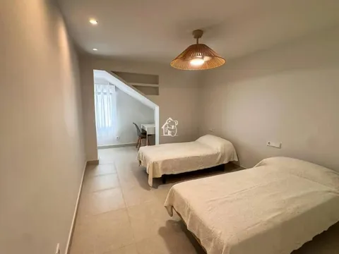 Casa de 260 m² a Oriola