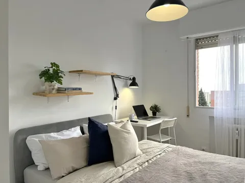 Room for rent, Madrid