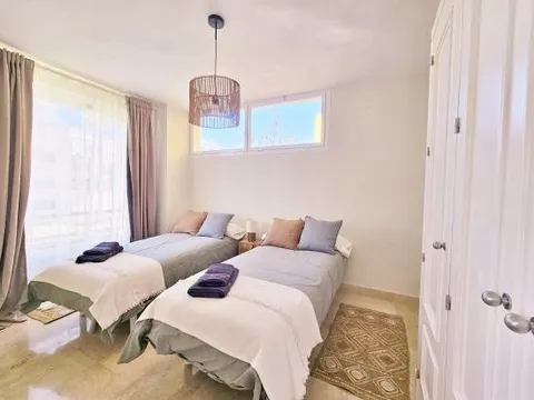 Wohnung 131 m² in San Roque
