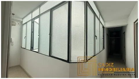 Pis de 90 m² a Cádiz
