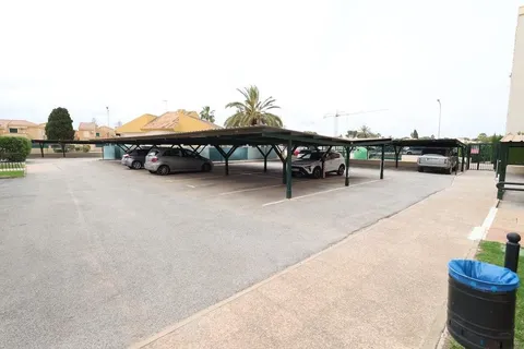 Pis de 70 m² a Oriola