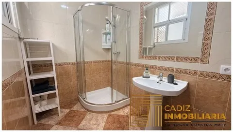 Pis de 90 m² a Cádiz