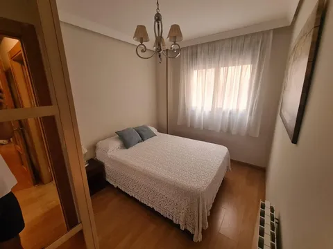 Wohnung 100 m² in Granada