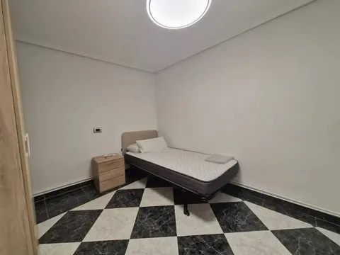 Appartement 77 m² à Vila-real