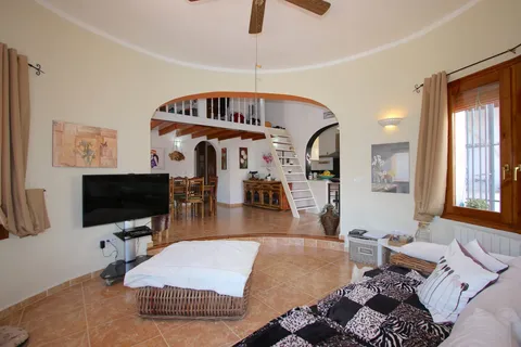 Casa de 121 m² a Pego
