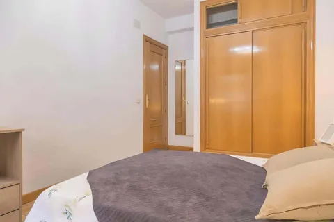 Zimmer zur Miete, Madrid (3/19)