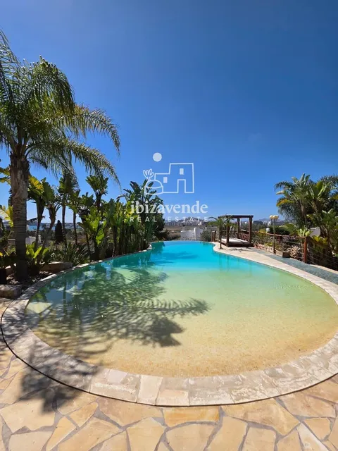 Haus 600 m² in Santa Eulària des Riu