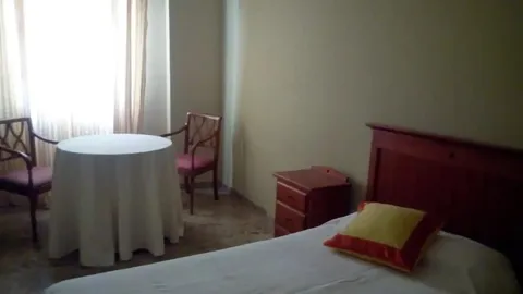 Pis de 75 m² a Còrdova