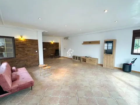 Casa de 250 m² a Torrevella