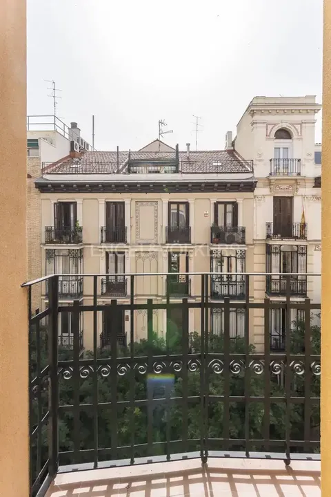 Appartamento 111 m² a Madrid