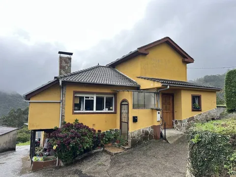 Casa de 149 m² en Valdés