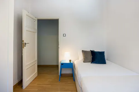 Zimmer zur Miete, Madrid (2/13)