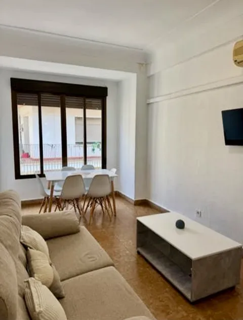 Pis de 70 m² a Còrdova