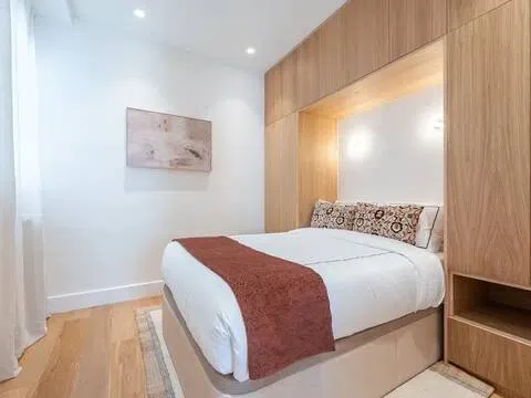 Wohnung 161 m² in Madrid